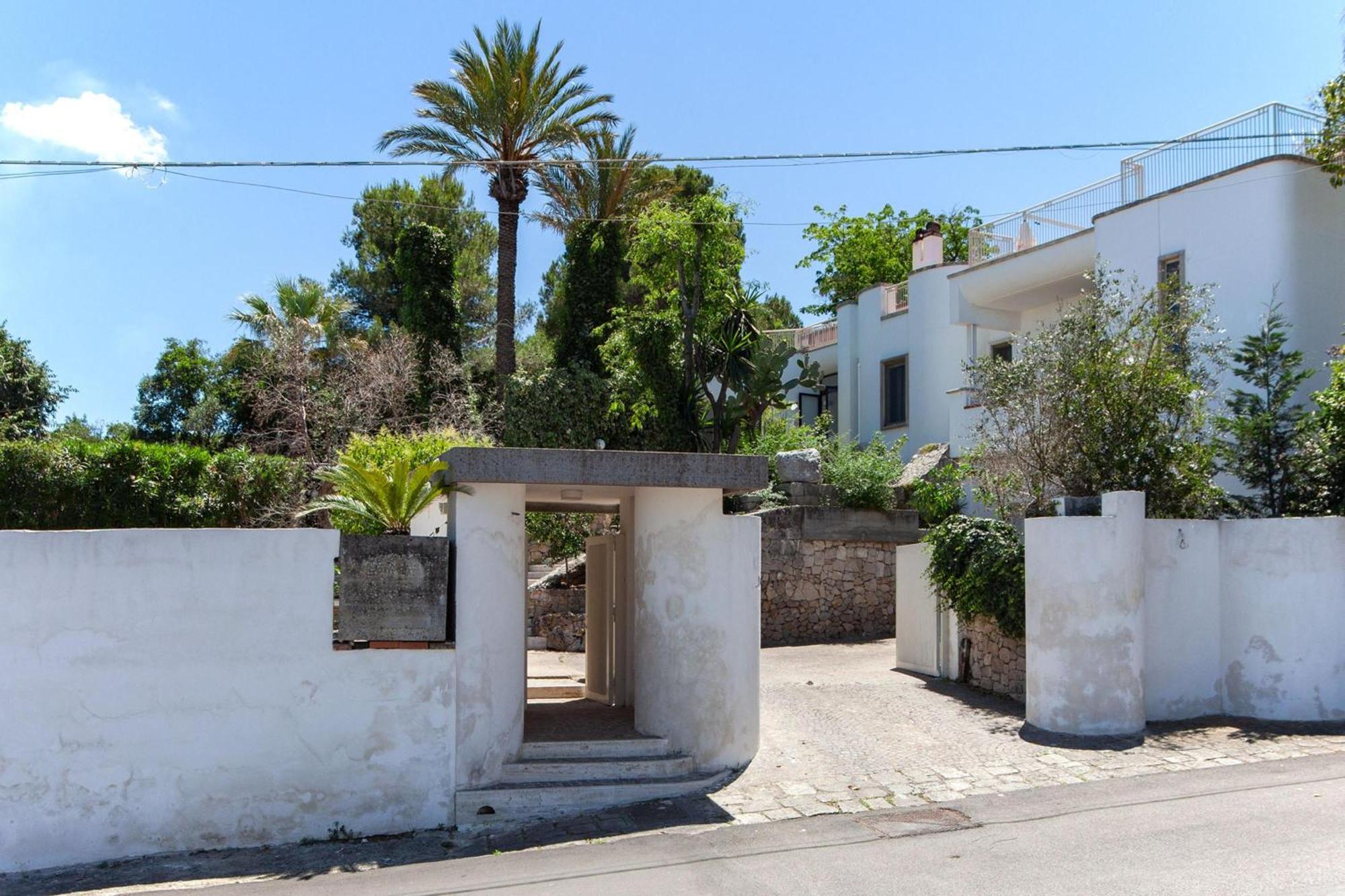 Villa Nice Dream With Pool And Terrace - Happy Rentals Neviano Exteriör bild